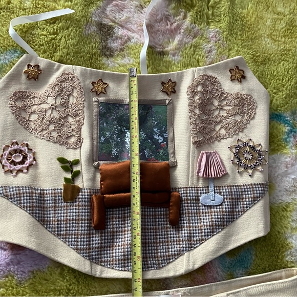 Lirika Matoshi Beige Apartment Skirt and Top Set - Picture 8 of 12